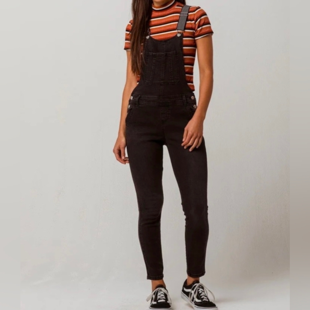 Ivy + main black overalls size 3